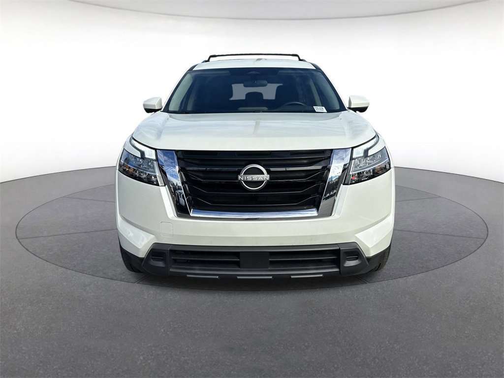 Used 2022 Nissan Pathfinder SV image 8