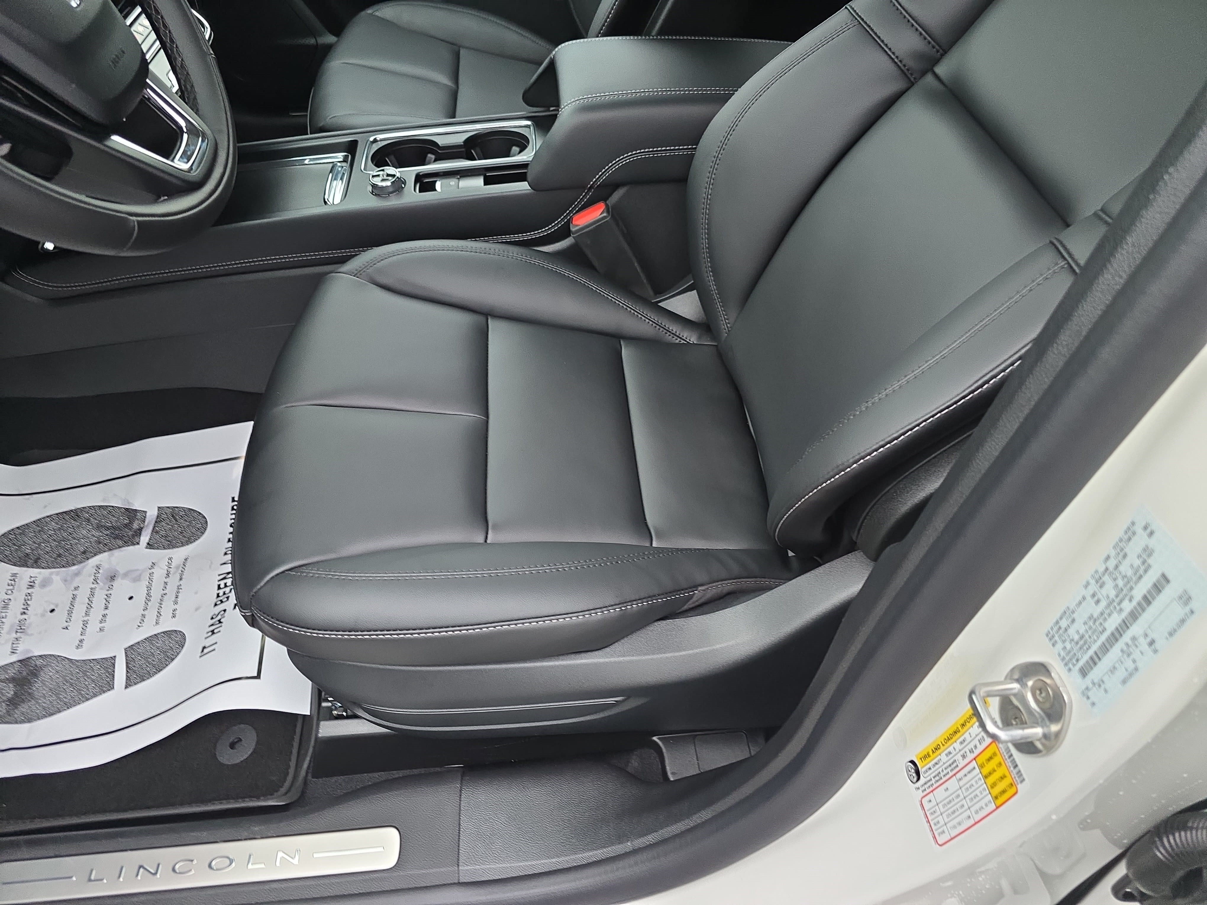New 2026 Lincoln Corsair Premiere AWD/4WD image 28