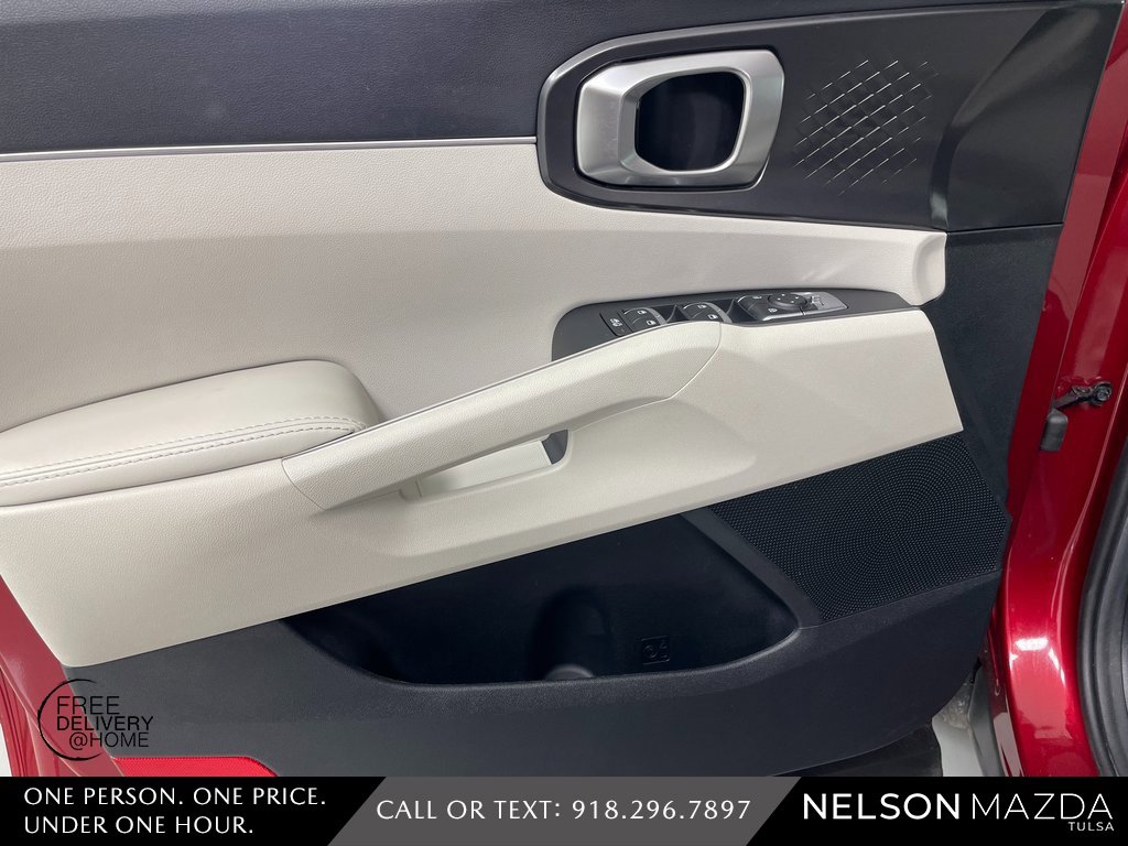 Used 2022 Kia Sorento S w/ Panoramic Sunroof Package image 19