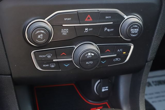 Used 2016 Dodge Charger R/T Scat Pack w/ Beats Audio Group RWD image 32