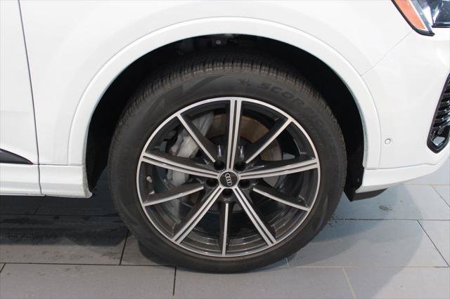 Certified 2025 Audi Q7 2.0T Premium Plus AWD/4WD image 37