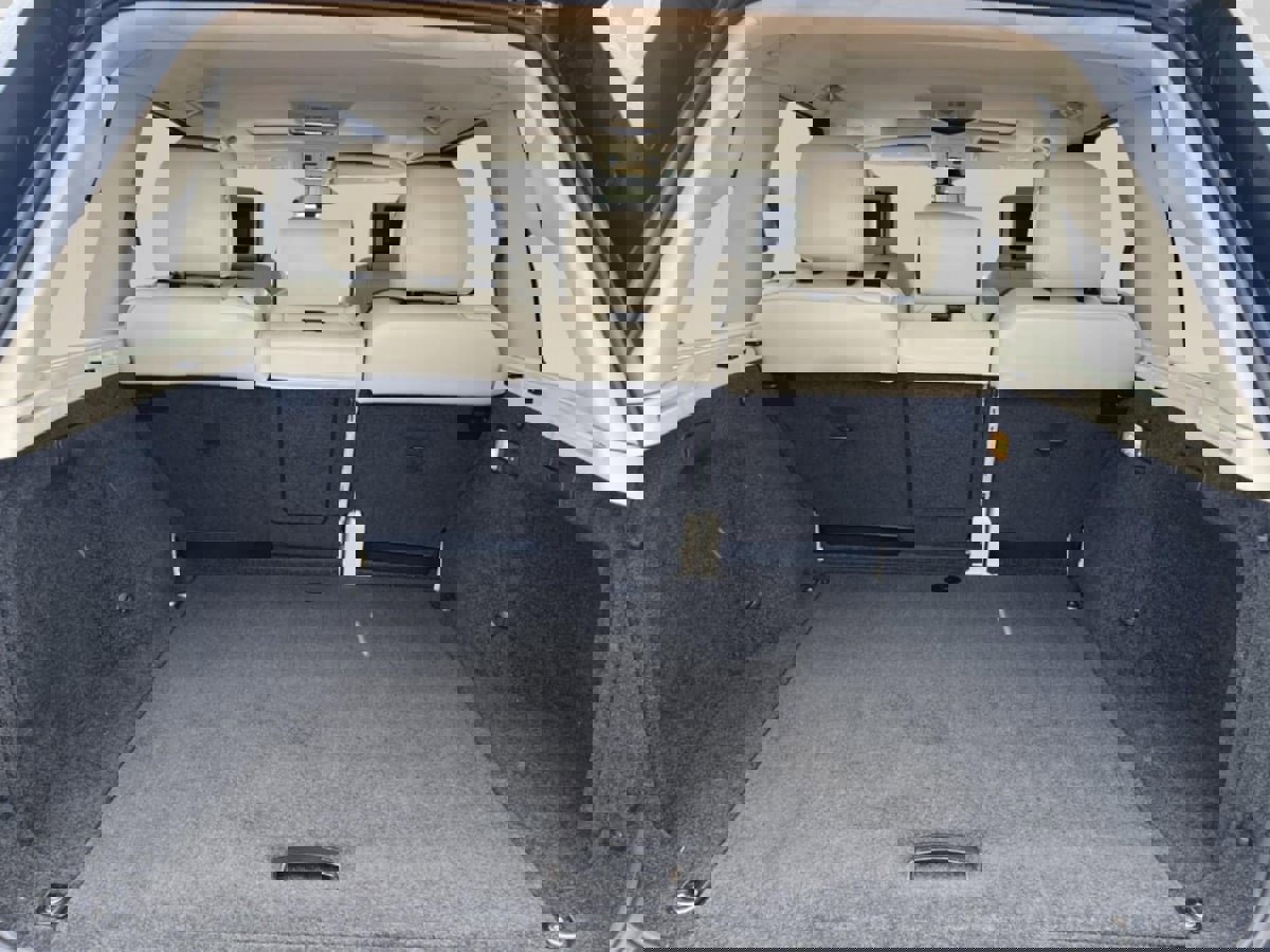 Used 2011 Land Rover Range Rover Supercharged AWD/4WD image 39