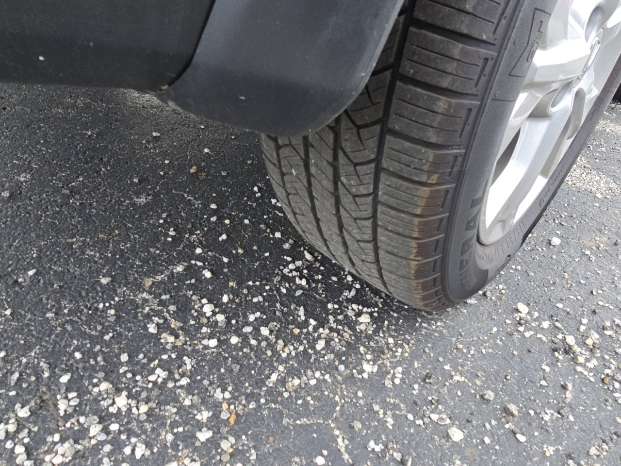 Used 2023 Honda HR-V LX image 15