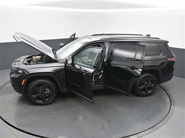 Used 2024 Jeep Grand Cherokee L Altitude image 65