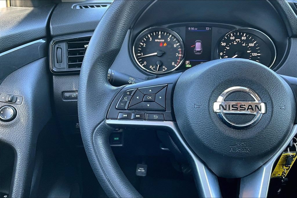 Used 2018 Nissan Rogue S AWD/4WD image 11