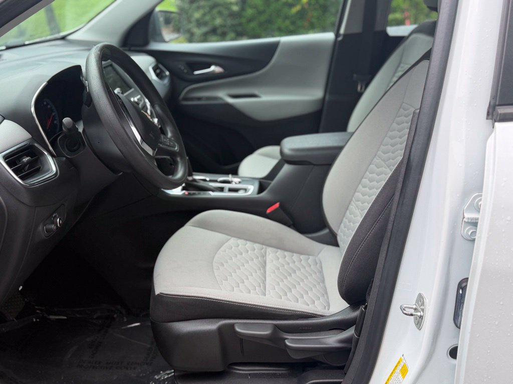 Used 2020 Chevrolet Equinox LS FWD image 10