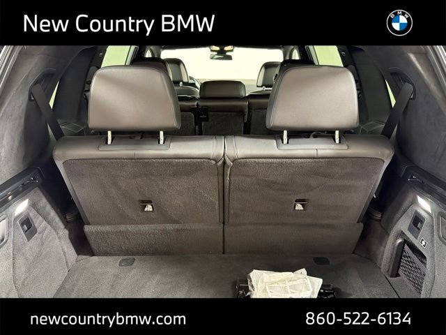 Used 2023 BMW X7 xDrive40i w/ M Sport Package AWD/4WD image 18