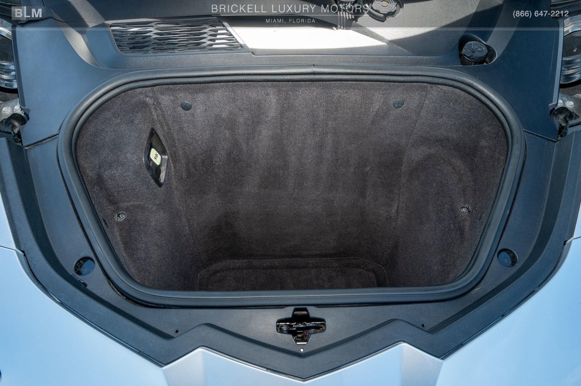 Used 2020 Chevrolet Corvette Stingray Coupe w/ Z51 Performance Package image 26