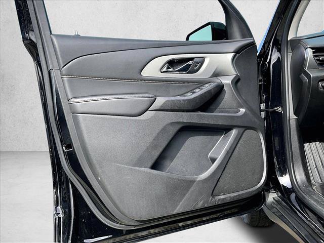 Used 2020 Chevrolet Traverse LS w/ LPO, Black Accent Package FWD image 18
