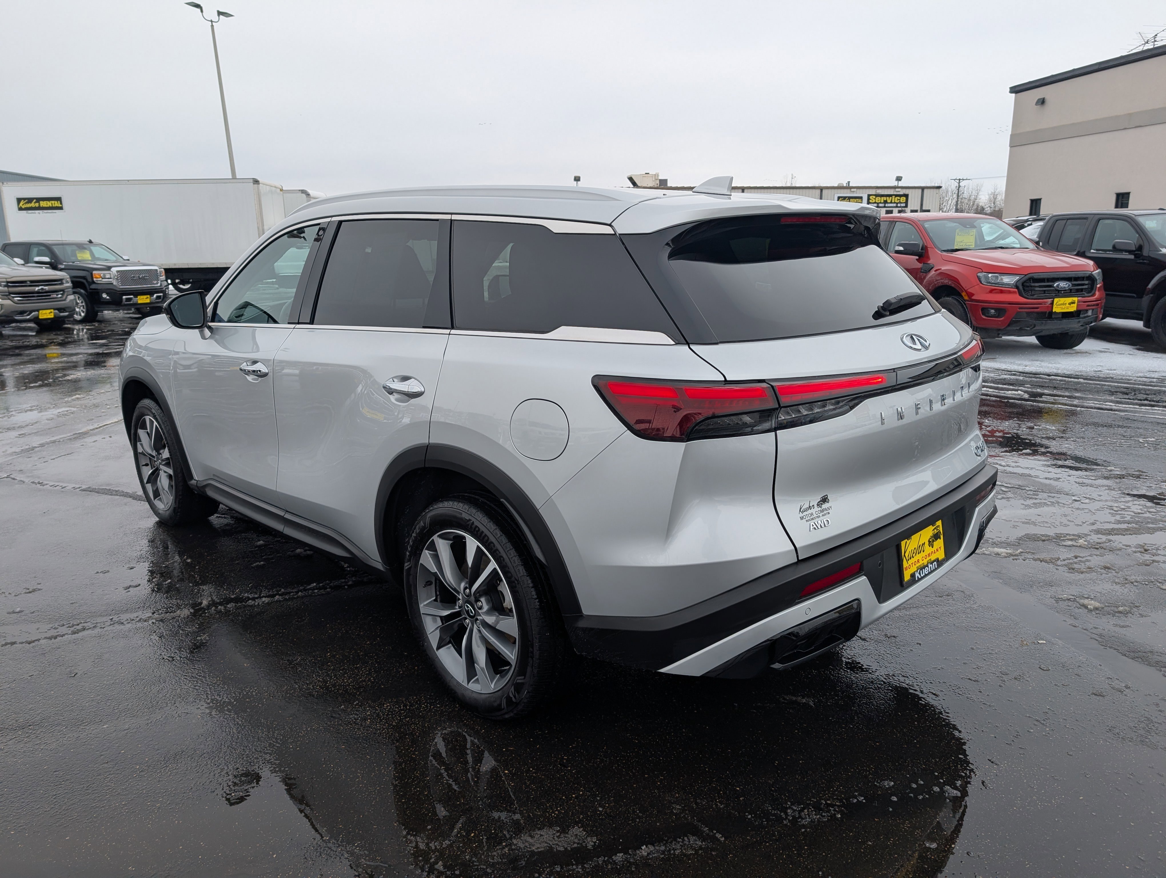 Used 2023 INFINITI QX60 Luxe image 6