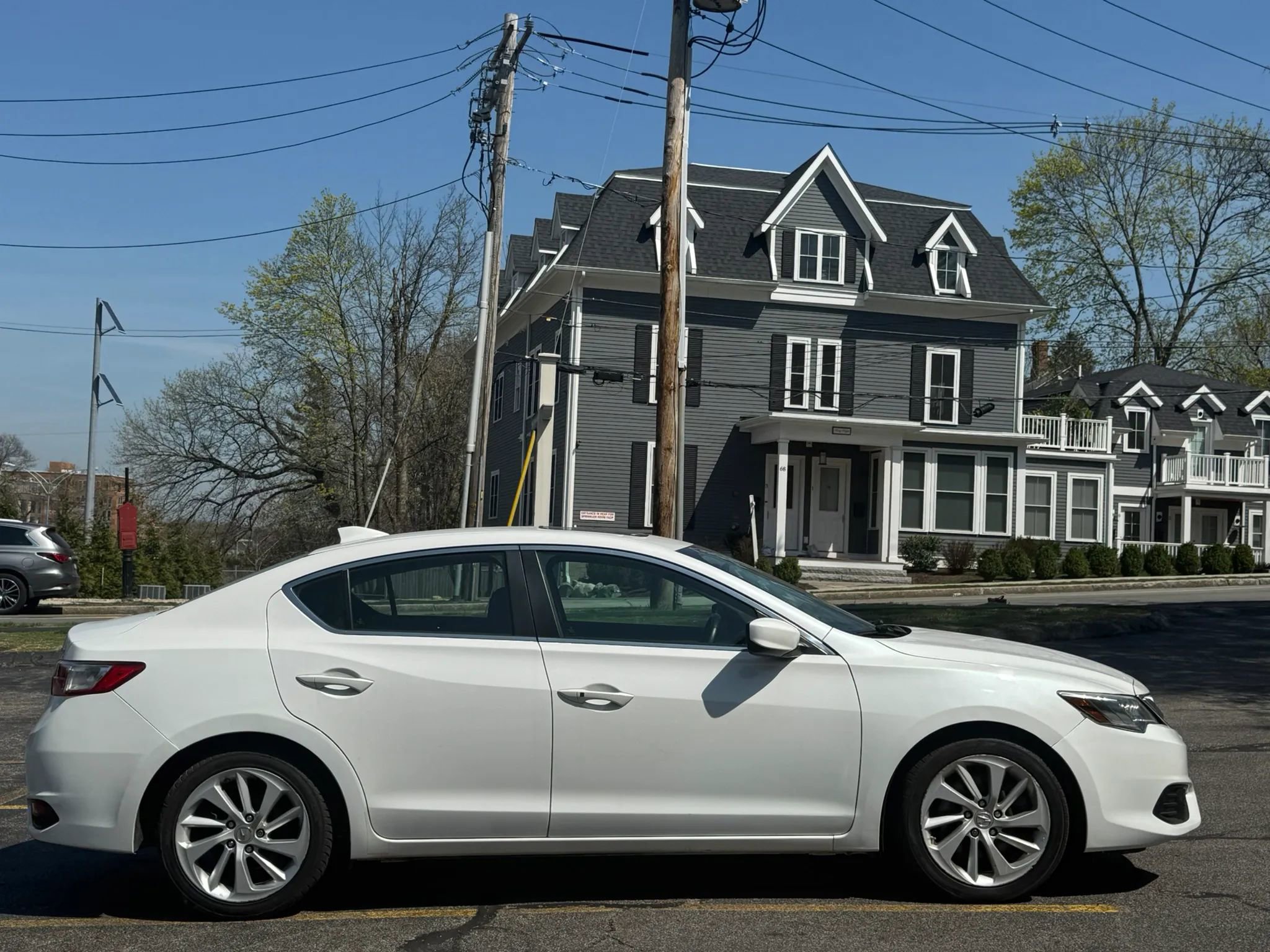 Used 2018 Acura ILX FWD image 3