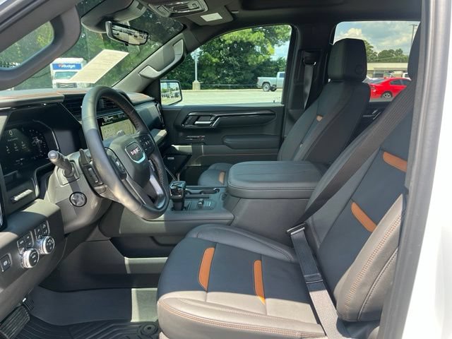 Used 2026 GMC Sierra 1500 AT4 w/ AT4 Premium Package AWD/4WD image 5