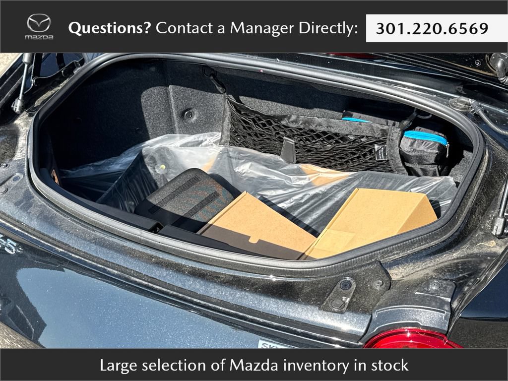 New 2026 MAZDA MX-5 Miata Club w/ Interior Package RWD image 18
