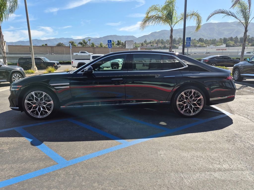 Used 2023 Genesis G90 3.5T image 4