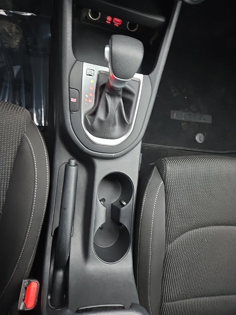 Used 2021 Kia Forte LXS image 22