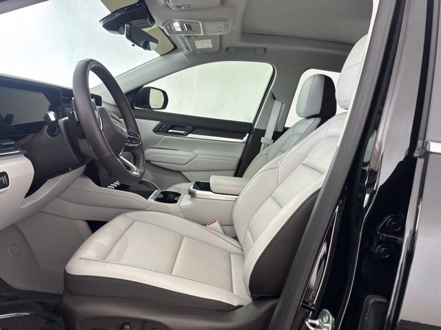 Used 2026 GMC Terrain Denali AWD/4WD image 24