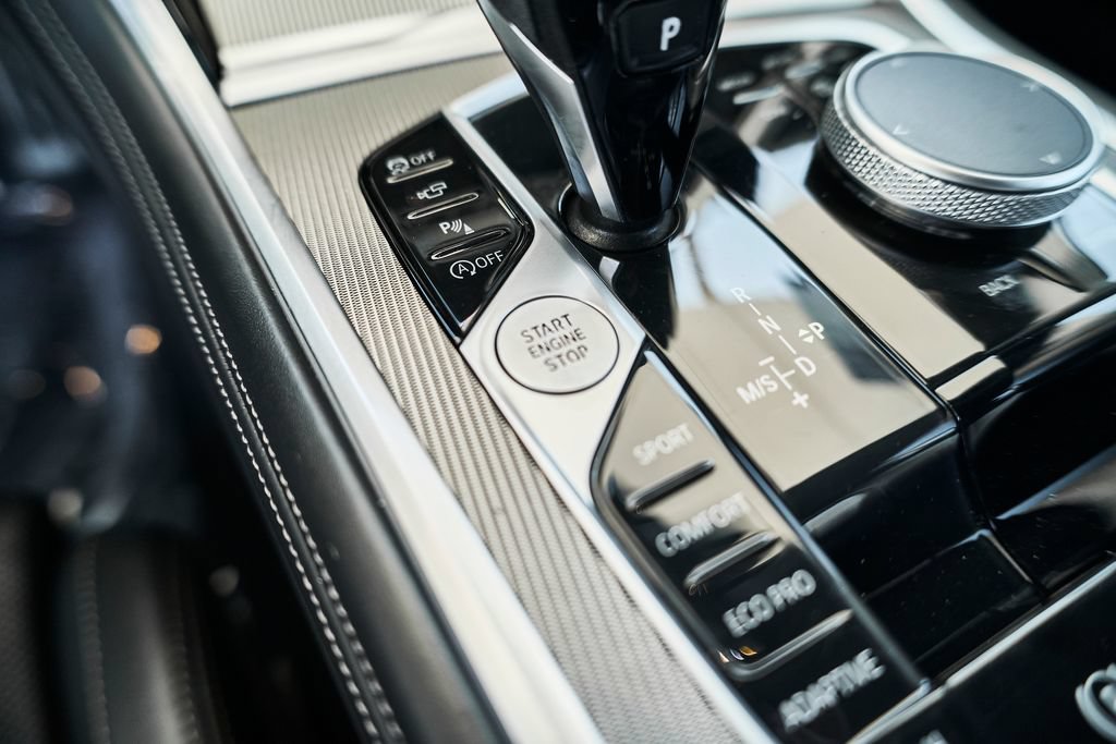 Used 2025 BMW 840i Convertible RWD image 32