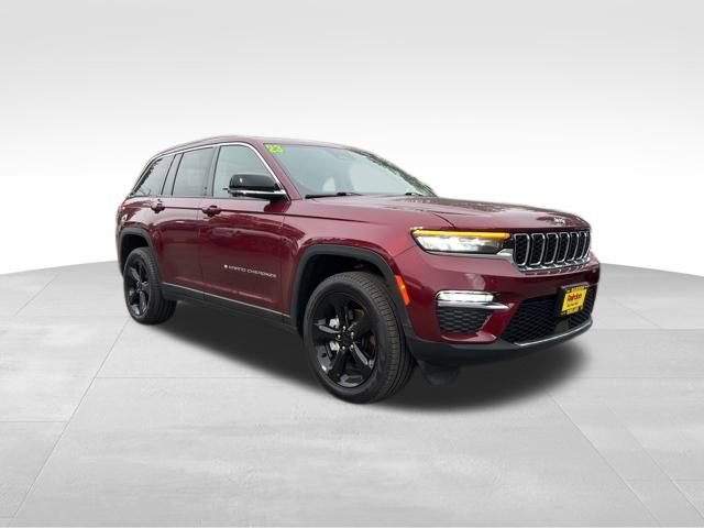 Used 2023 Jeep Grand Cherokee Limited w/ Trailer Tow Prep Group (B)