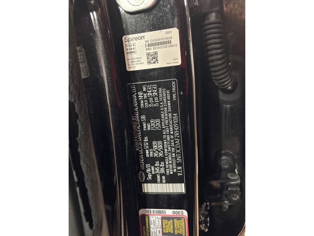 Used 2024 Hyundai Santa Cruz Night AWD/4WD image 16