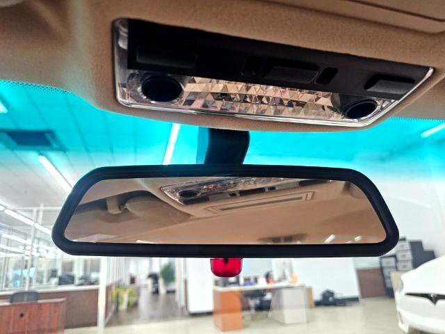 Used 2002 BMW 325i Sedan image 22