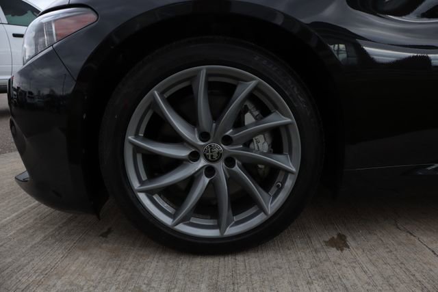 Used 2024 Alfa Romeo Giulia Ti image 27