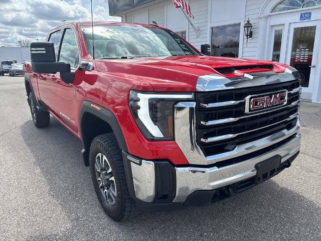 Used 2024 GMC Sierra 2500 SLE AWD/4WD image 3