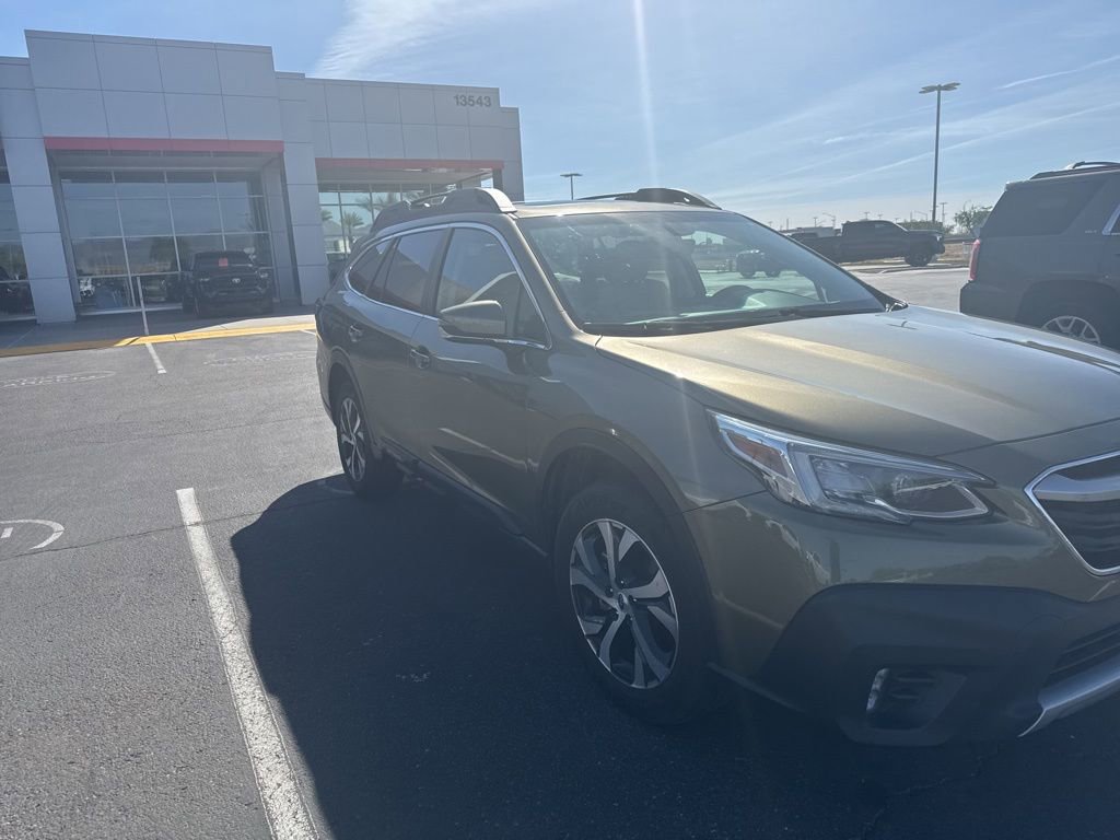 Used 2022 Subaru Outback Limited XT image 3