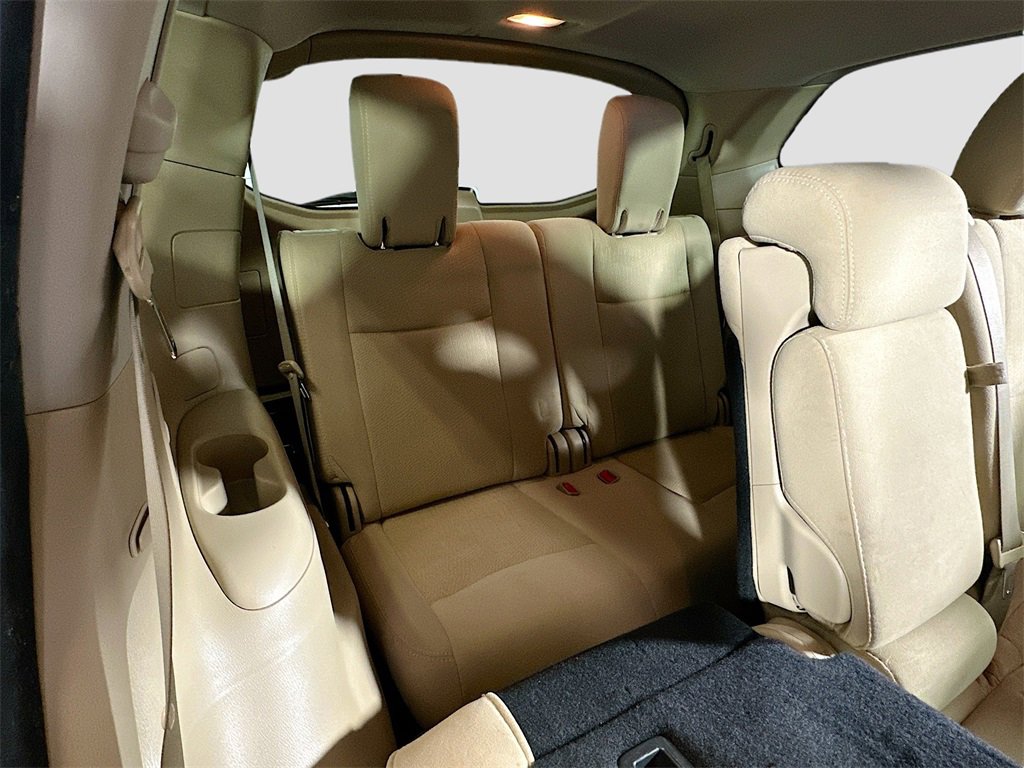 Used 2016 Nissan Pathfinder S image 26