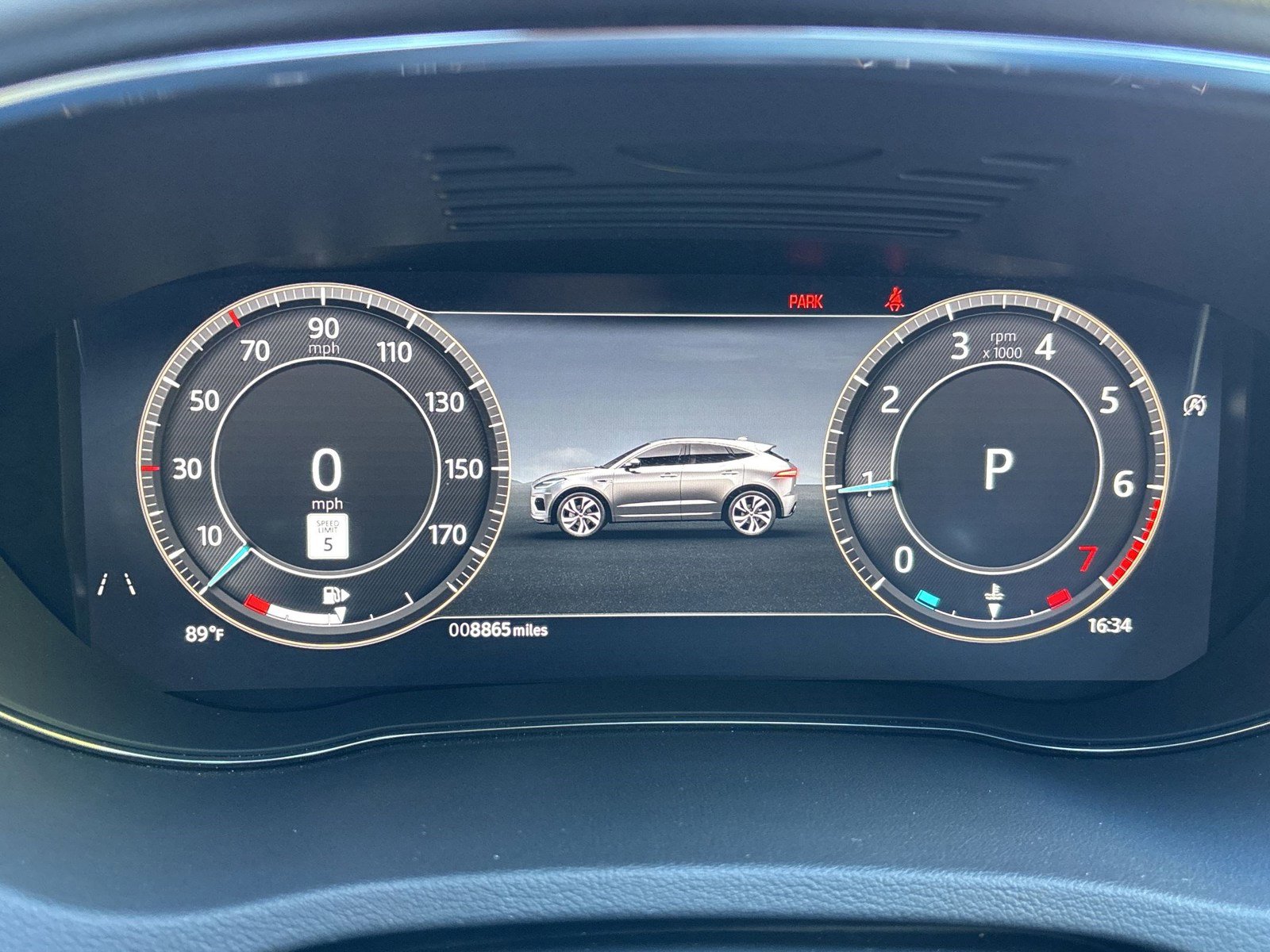 Used 2024 Jaguar E-PACE R-Dynamic SE image 18