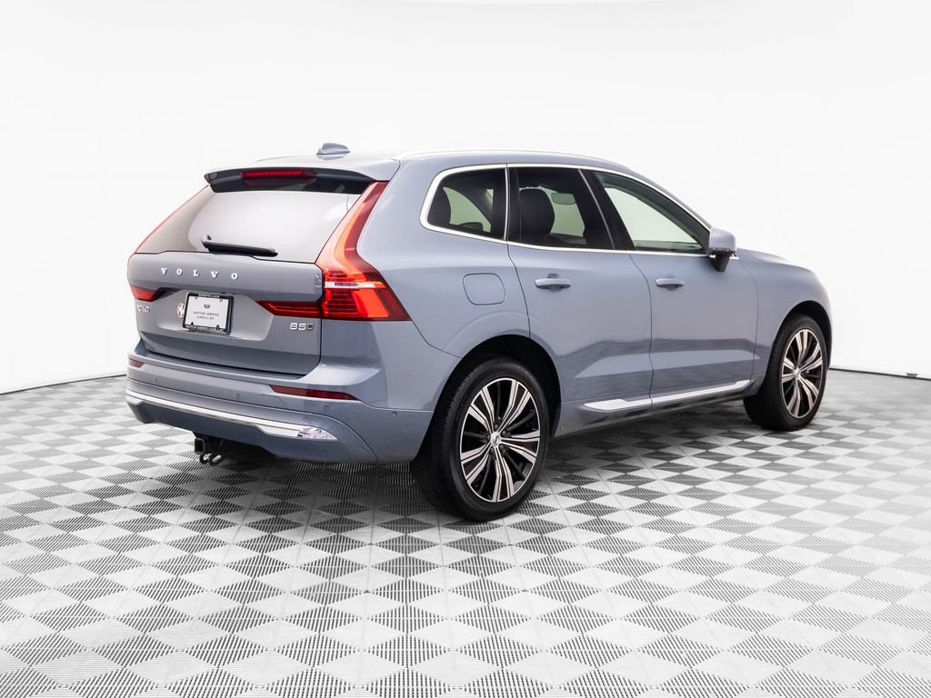 Used 2023 Volvo XC60 B5 Plus w/ Climate Package AWD/4WD image 7