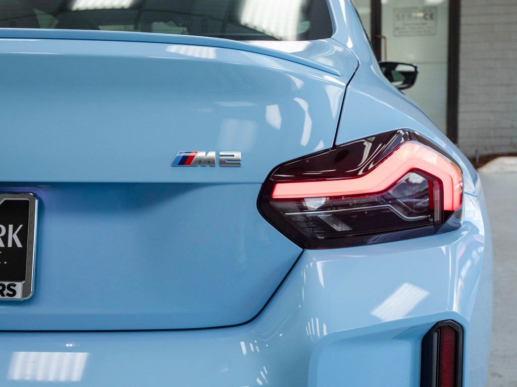 Used 2023 BMW M2 w/ Lighting Package RWD image 39