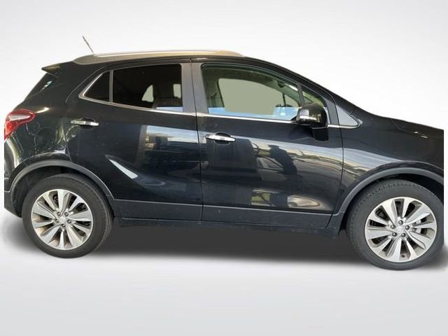 Used 2019 Buick Encore Preferred w/ Safety Package image 4