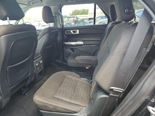 Used 2020 Ford Explorer XLT w/ Comfort Package image 8