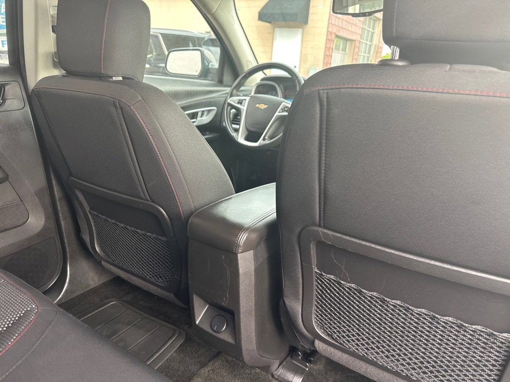 Used 2017 Chevrolet Equinox LT w/ Convenience Package FWD image 12