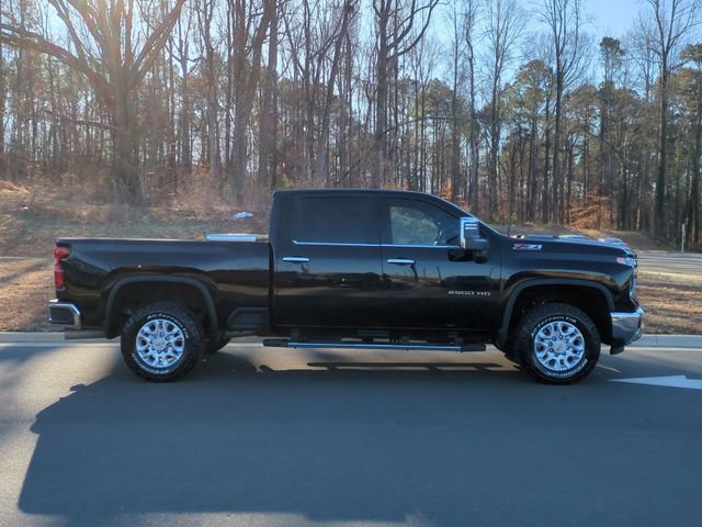 Used 2024 Chevrolet Silverado 2500 LTZ w/ LTZ Plus Package image 14