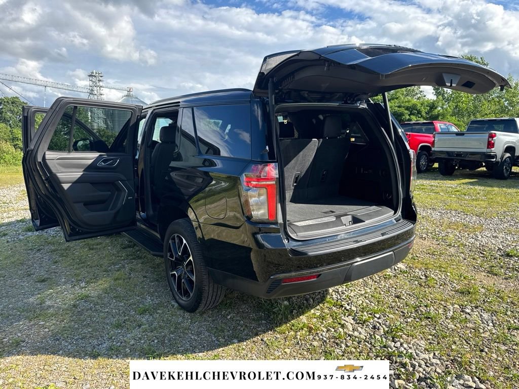 Used 2021 Chevrolet Tahoe RST w/ Luxury Package AWD/4WD image 39