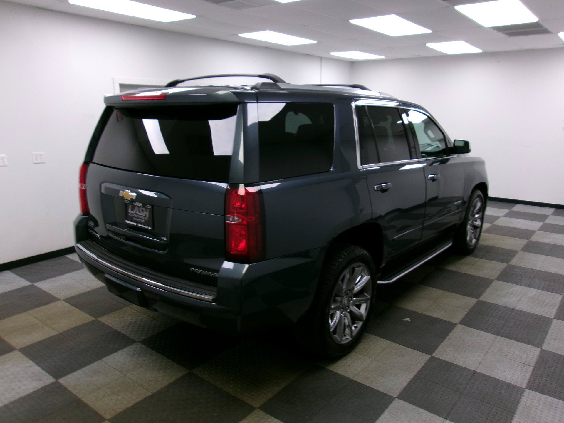 Used 2019 Chevrolet Tahoe Premier AWD/4WD image 14