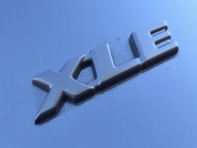 Used 2025 Toyota RAV4 XLE Premium FWD image 9