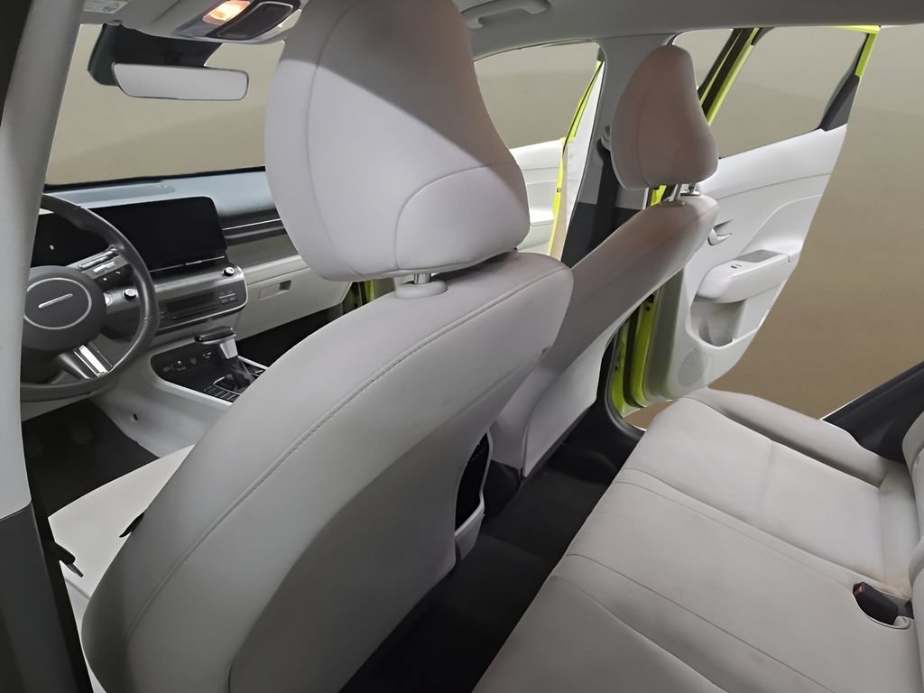 Used 2024 Hyundai Kona SEL FWD image 14