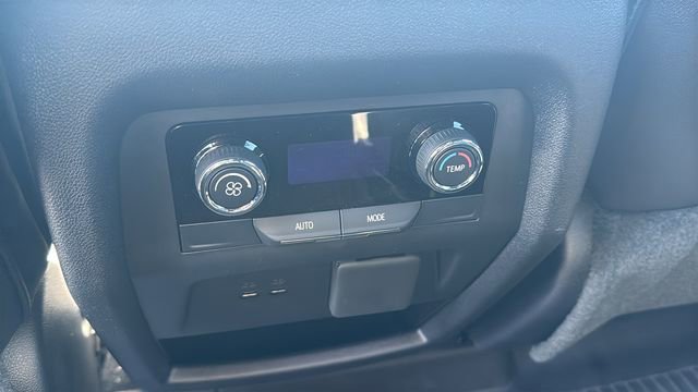 New 2026 Chevrolet Traverse LT w/ Driver Confidence Package FWD image 27