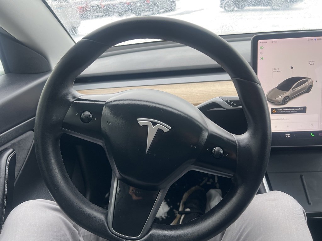 Used 2020 Tesla Model 3 Standard Range Plus image 7