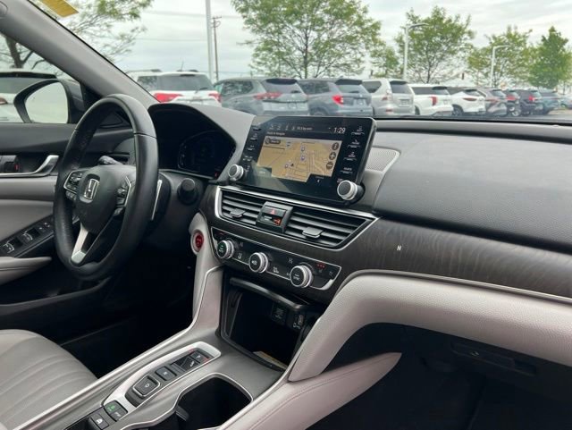 Used 2019 Honda Accord Touring image 37
