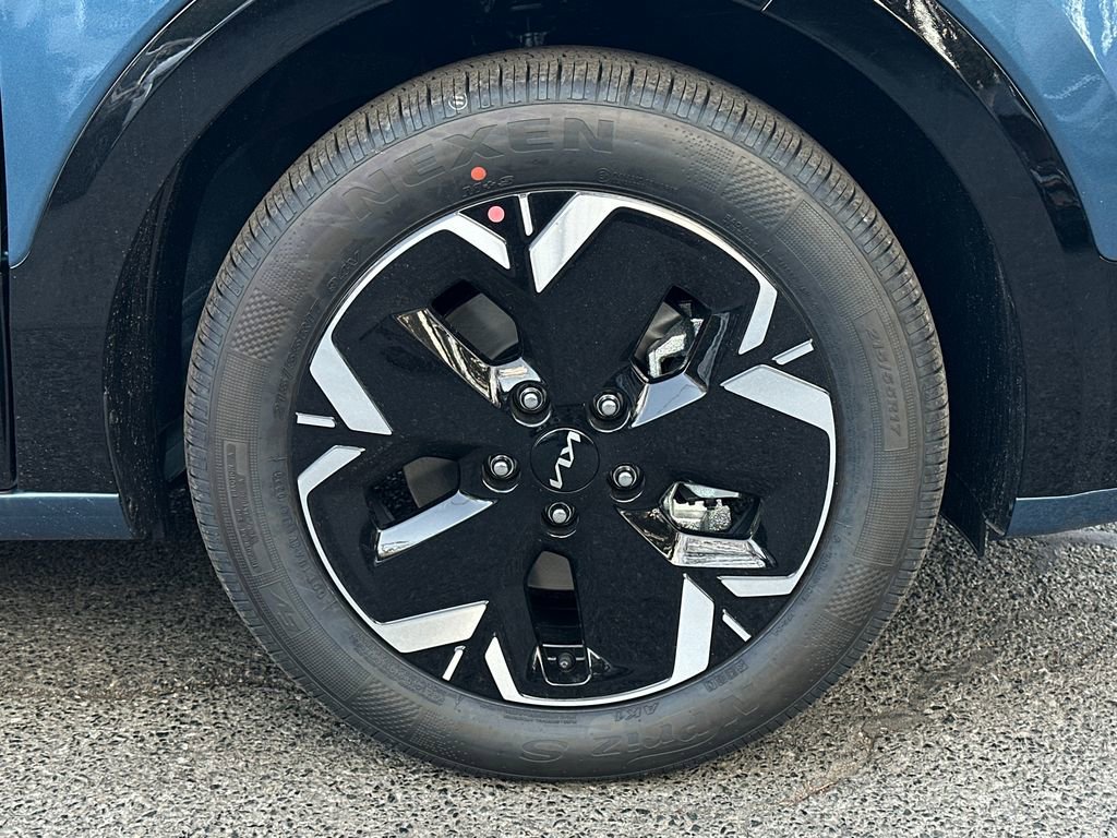 New 2026 Kia Niro Wind FWD image 8