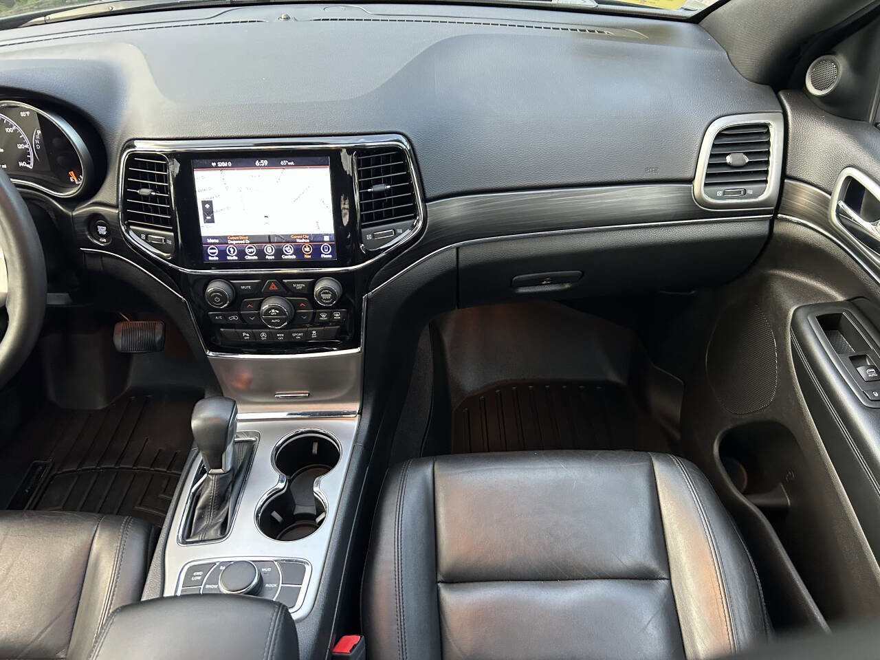 Used 2019 Jeep Grand Cherokee Limited AWD/4WD image 19