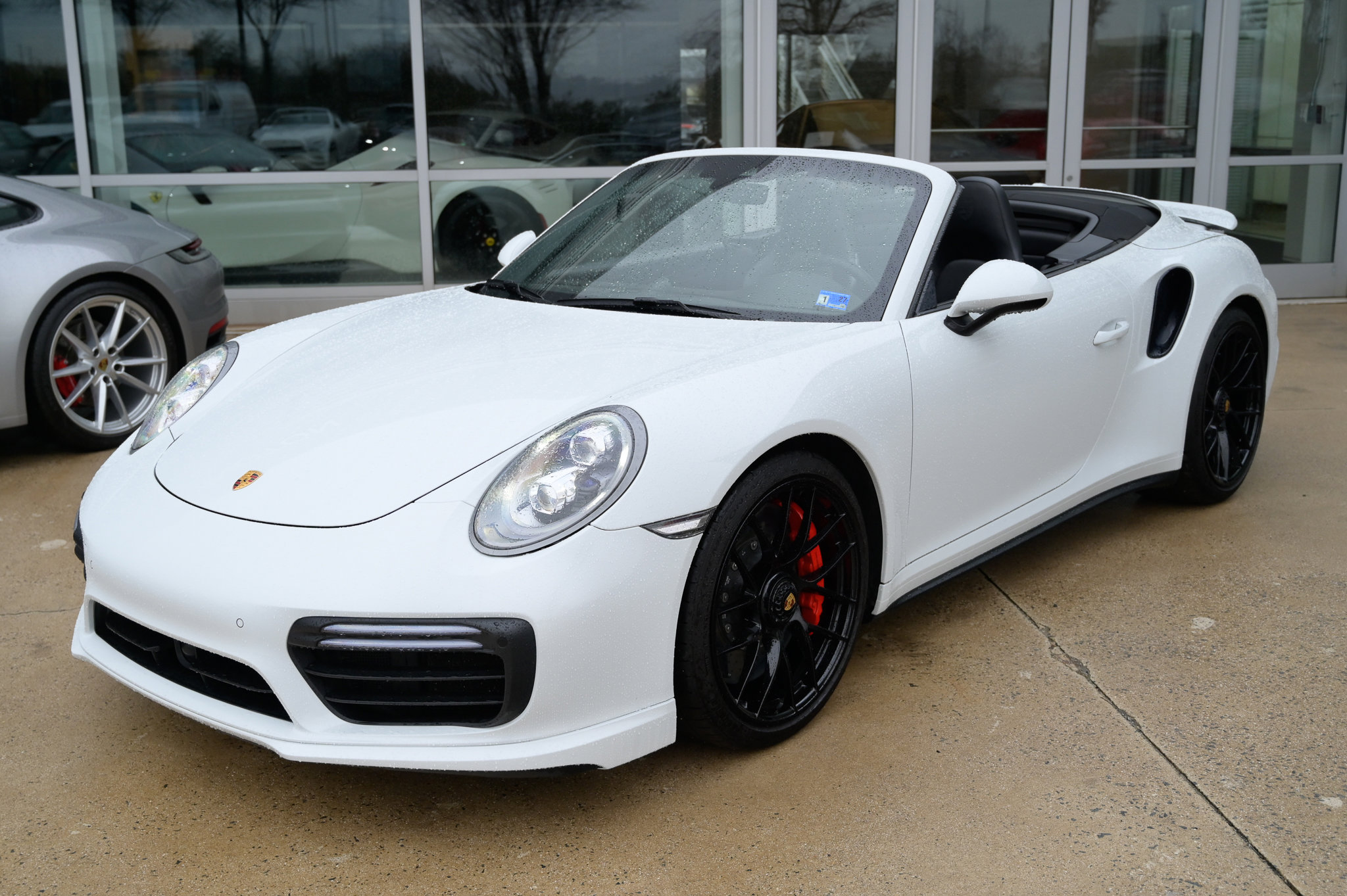 Used 2019 Porsche 911 Turbo S image 45