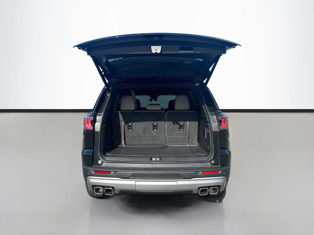 Used 2025 GMC Acadia Elevation w/ LPO, Floor Liner Package FWD image 9