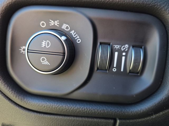 New 2026 RAM 1500 Big Horn AWD/4WD image 29