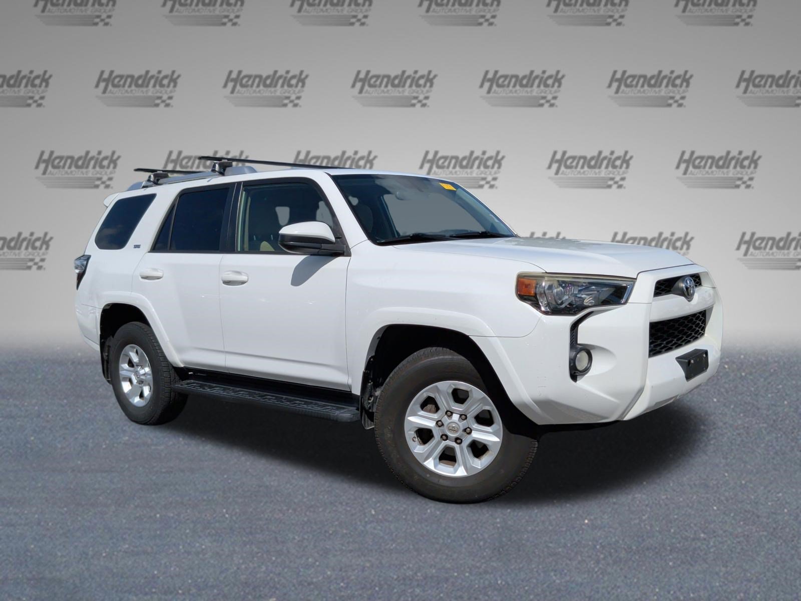 Used 2015 Toyota 4Runner SR5 AWD/4WD image 2