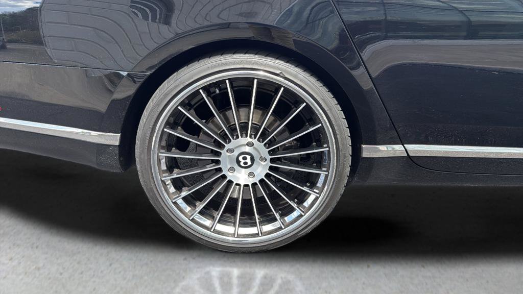 Used 2013 Bentley Mulsanne RWD image 15