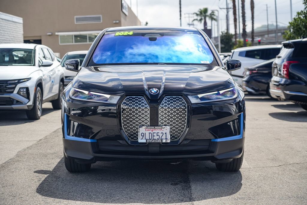 Used 2024 BMW iX xDrive50 image 4
